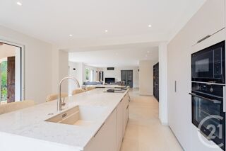  Maison � vendre 7 pi�ces 215 m�