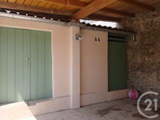  Parking / Garage à louer 218 m²