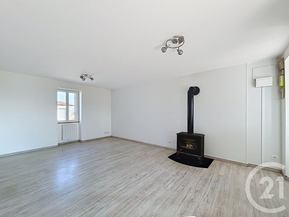 vente Maison - 5 pièce(s) - 114 m² Paray-sous-Briailles (03500)