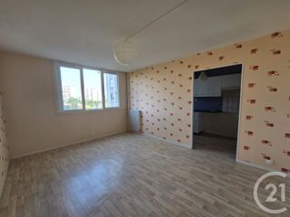  Appartement à louer 2 pièces 49 m²