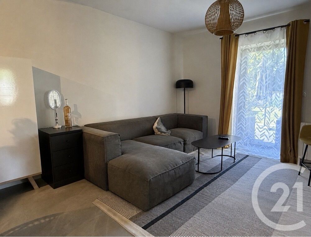 location Appartement - 4 pièce(s) - 74 m² Heyrieux (38540)