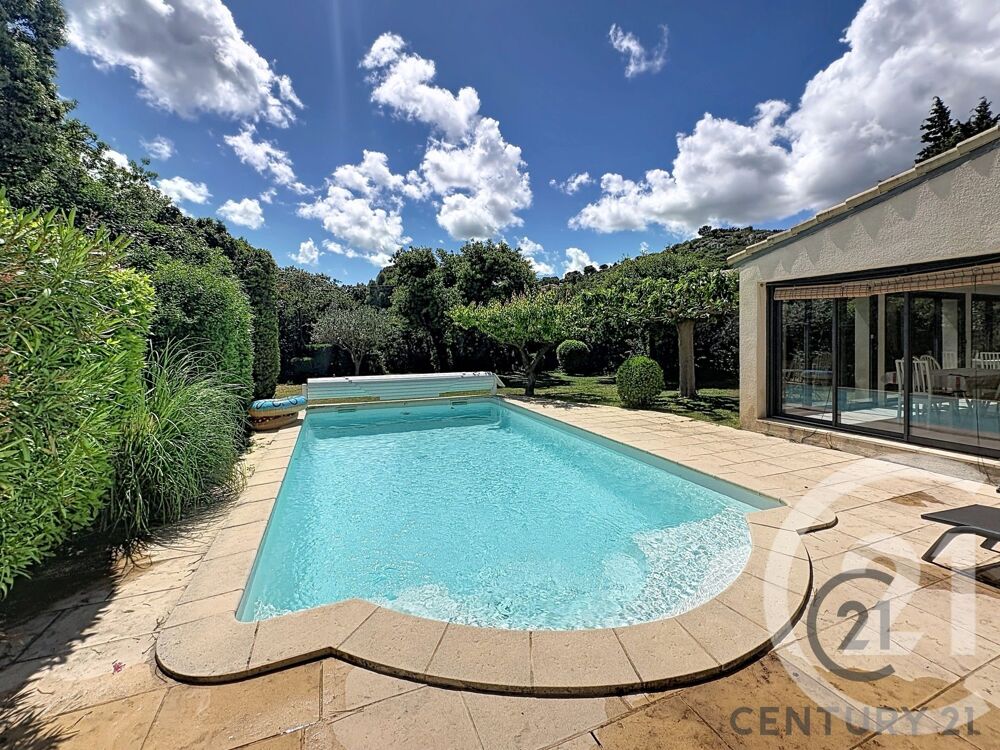 location Maison - 6 pièce(s) - 205 m² Villeneuve-lès-Avignon (30400)