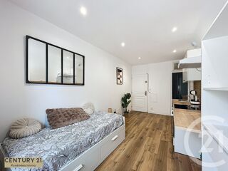  Immeuble à vendre 84 m²