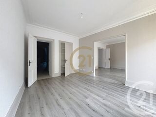  Appartement � louer 4 pi�ces 98 m�