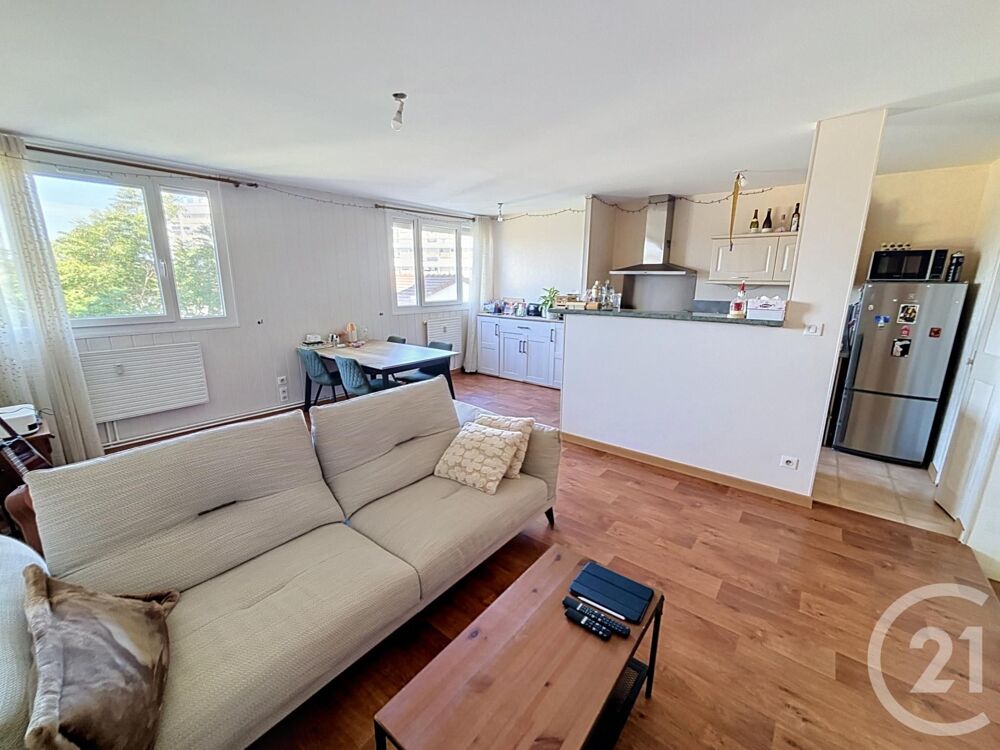location Appartement - 3 pièce(s) - 71 m² Chalon-sur-Saône (71100)