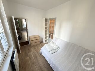  Appartement à louer 3 pièces 64 m²