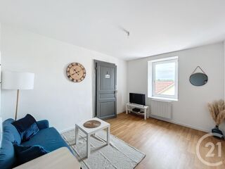  Appartement à louer 1 pièce 33 m²
