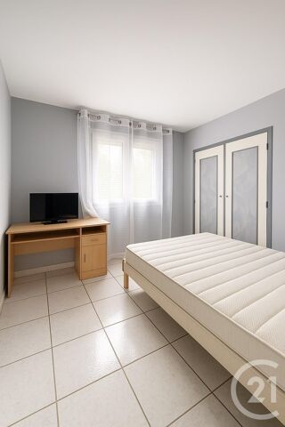  Maison  vendre 5 pices 656 m