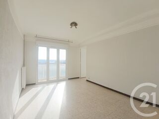 Appartement 3 pièces 66 m² · à Port de Bouc · 66 m² · 110 000 €