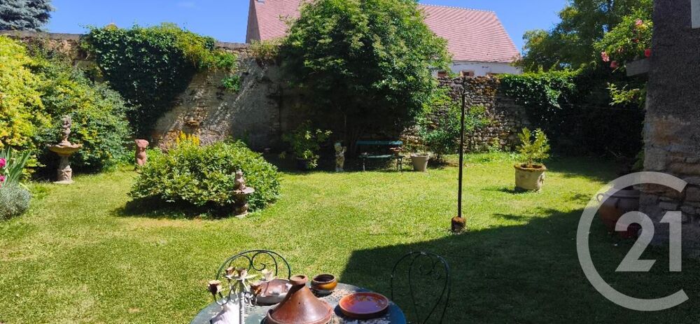 Charmante maison de ville à ChâteauneufValdeBargis de 10....