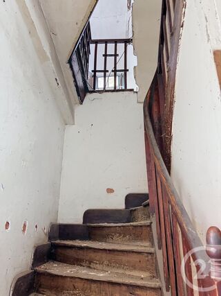  Immeuble à vendre 449 m²