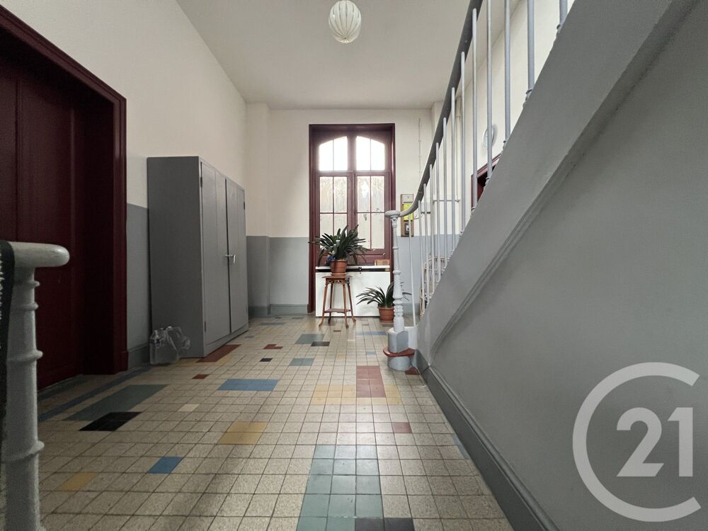 vente Maison - 8 pièce(s) - 424 m² Saint-Quentin (02100)