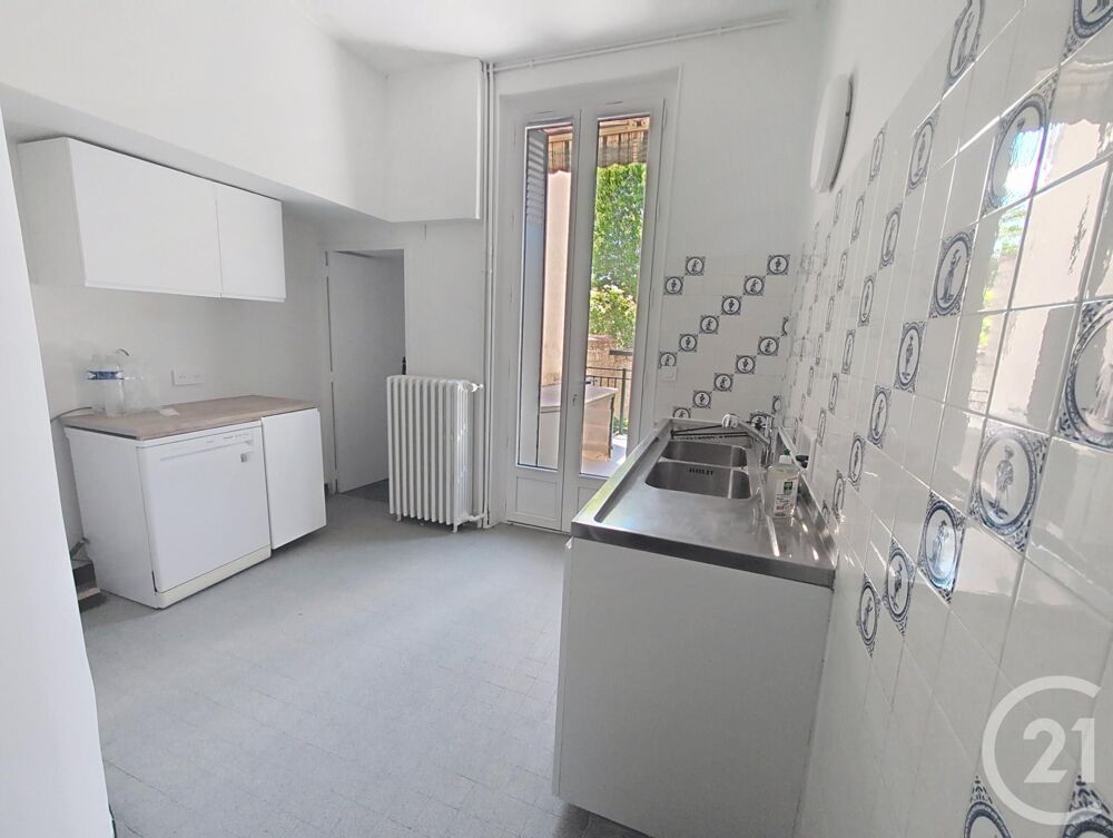 location Maison - 10 pièce(s) - 310 m² Orleans (45100)