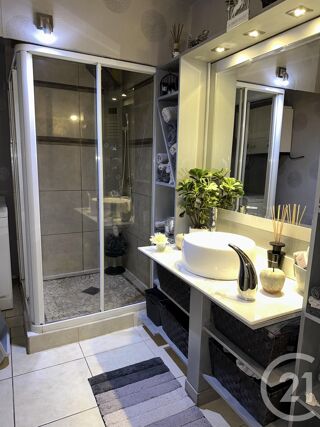  Maison � vendre 6 pi�ces 260 m�