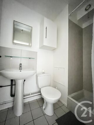 Appartement à louer 1 pièce 20 m²
