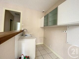  Appartement à louer 2 pièces 35 m²