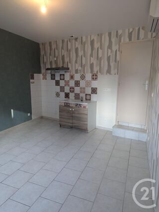  Appartement à louer 1 pièce 19 m²
