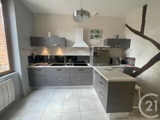  Appartement à louer 4 pièces 70 m²
