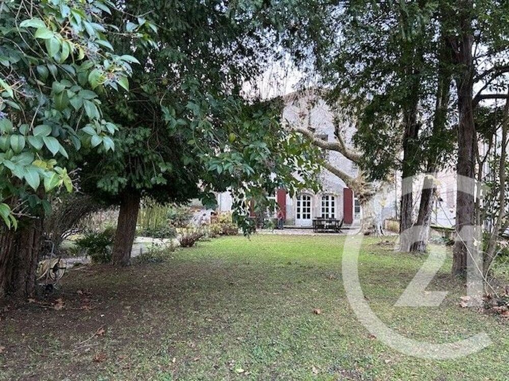 vente Maison - 7 pièce(s) - 342 m² Saint-Jean-du-Gard (30270)