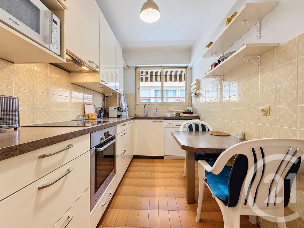 vente Appartement - 3 pièce(s) - 73 m² Antibes (06600)