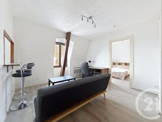  Appartement à louer 2 pièces 35 m²