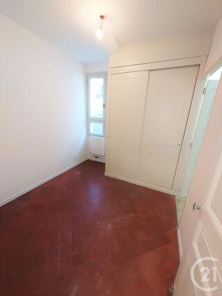  Appartement à louer 2 pièces 44 m²