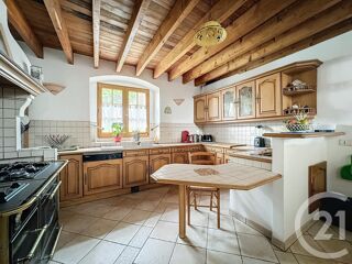  Maison � vendre 9 pi�ces 240 m�