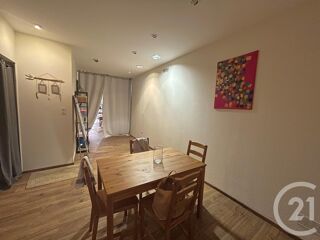  Appartement à louer 3 pièces 64 m²