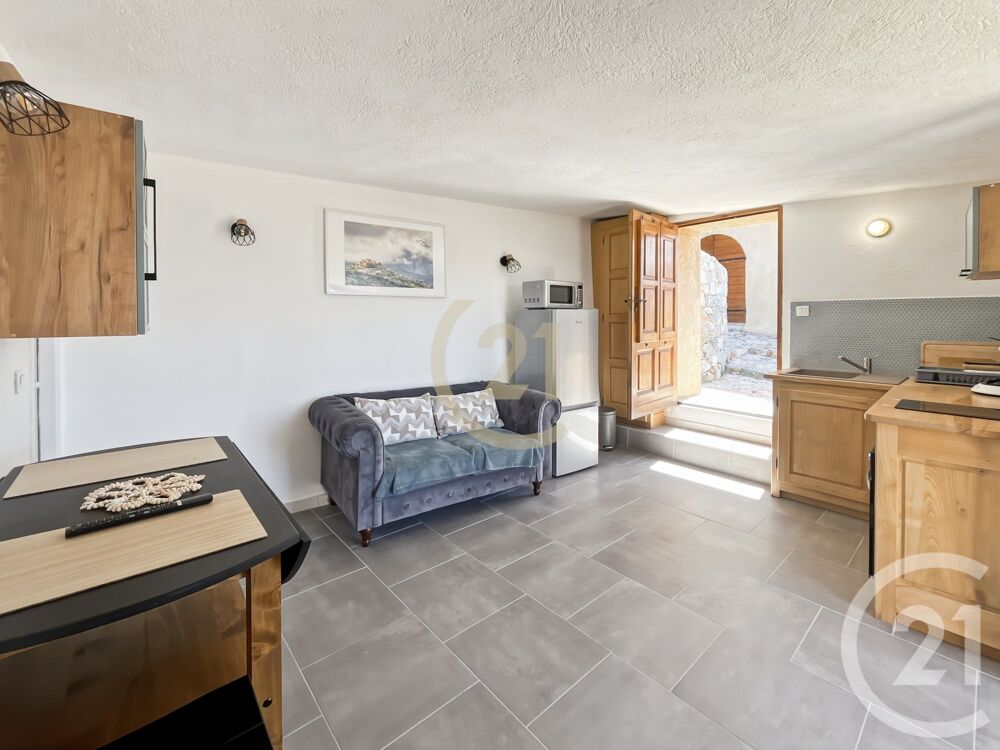 location Appartement - 2 pièce(s) - 25 m² Sant'Antonino (20220)