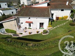  Maison � vendre 4 pi�ces 222 m�