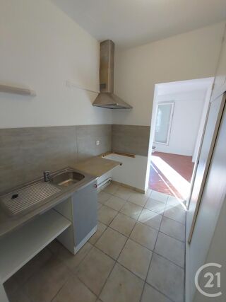  Appartement à louer 2 pièces 44 m²