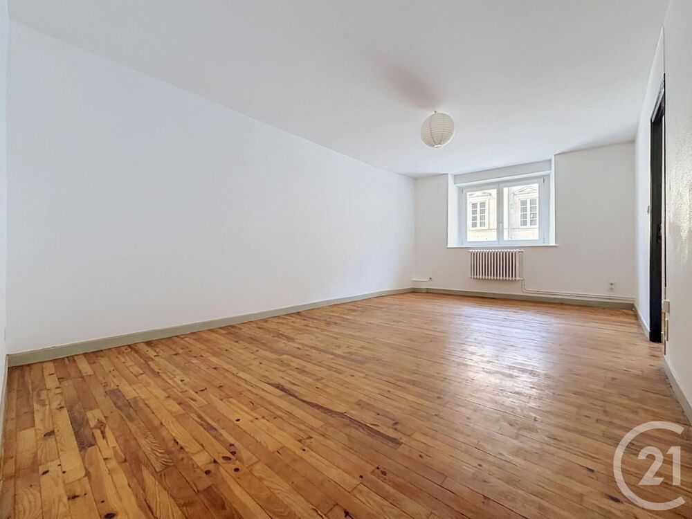 location Appartement - 4 pièce(s) - 87 m² Lure (70200)