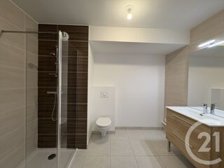  Appartement à louer 2 pièces 38 m²