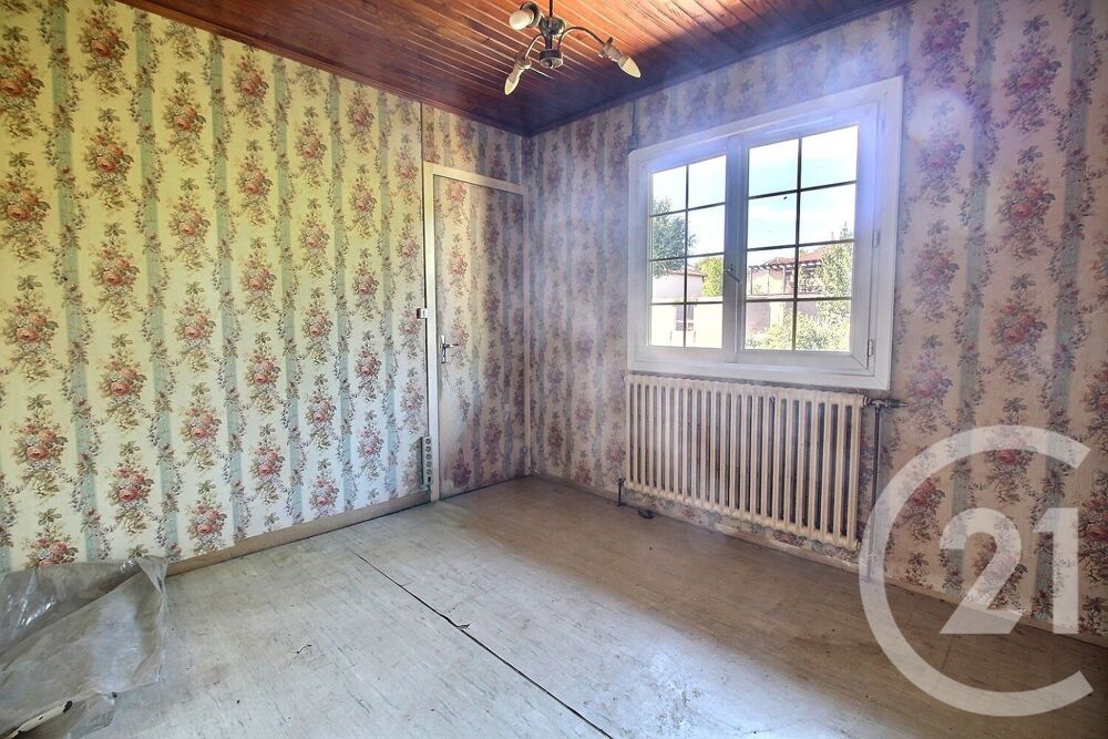 vente Maison - 5 pièce(s) - 202 m² Bressolles (01360)