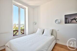  Appartement à louer 3 pièces 47 m² Nice