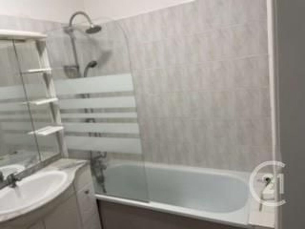 location Appartement - 2 pièce(s) - 38 m² Calais (62100)