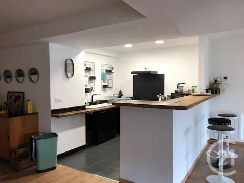  Appartement  louer 4 pices 233 m