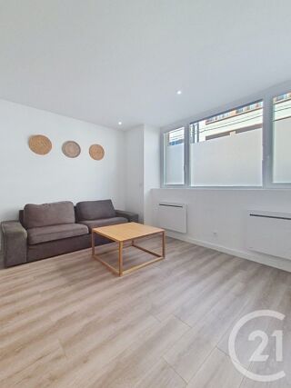  Appartement à louer 2 pièces 51 m²