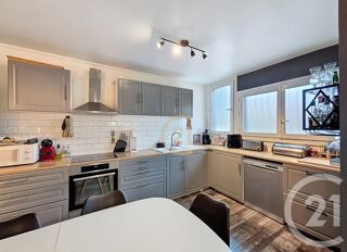  Appartement � vendre 3 pi�ces 78 m�