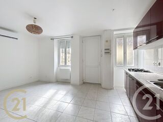  Appartement à louer 2 pièces 31 m²