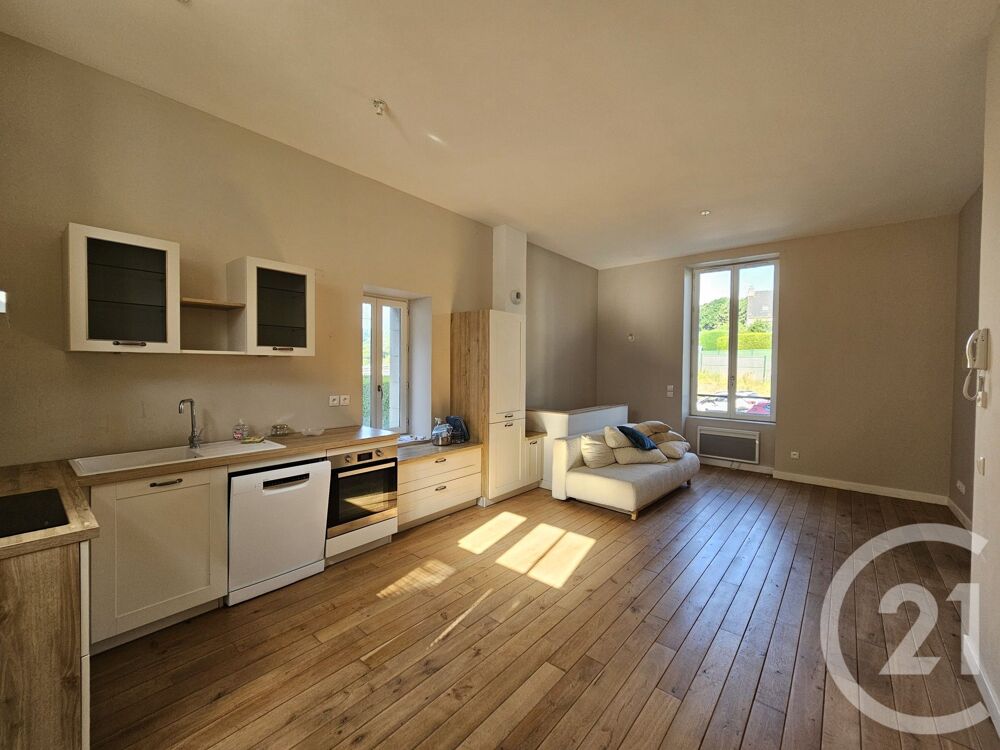 CENTURY 21 DUFEIL INVEST vous propose cette appartement ....
