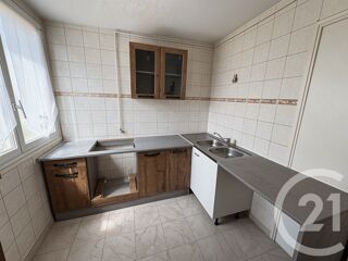  Appartement à louer 3 pièces 53 m²