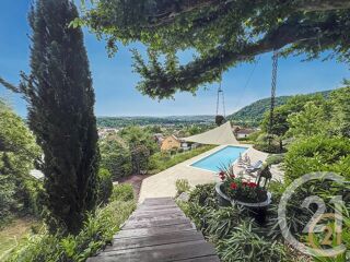  Maison � vendre 6 pi�ces 215 m�