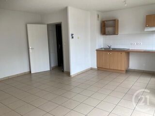  Appartement à louer 3 pièces 71 m²