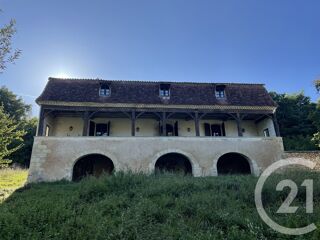  Maison à louer 5 pièces 387 m²