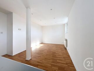  Appartement à louer 2 pièces 44 m²