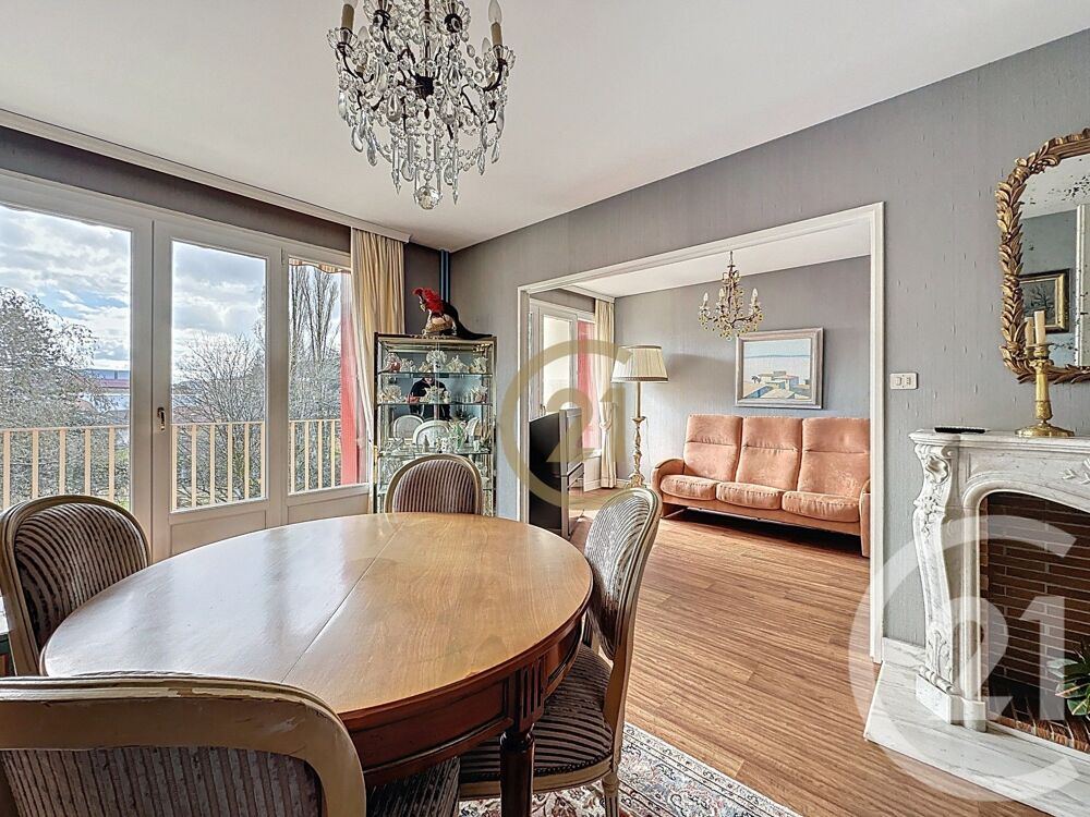 À vendre Appartement 4 pièces de 80 m² Situé a....