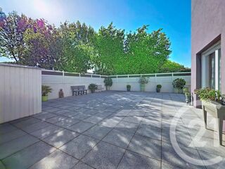  Appartement � vendre 4 pi�ces 74 m�