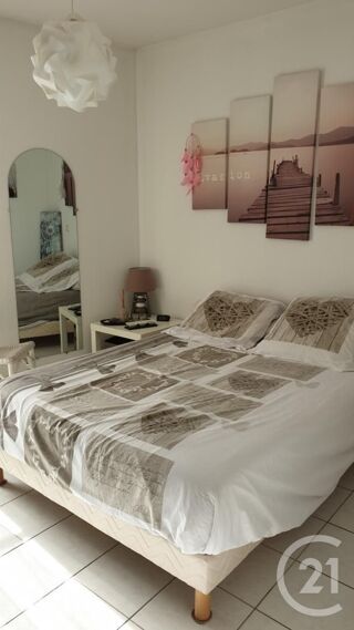  Appartement à louer 3 pièces 61 m²