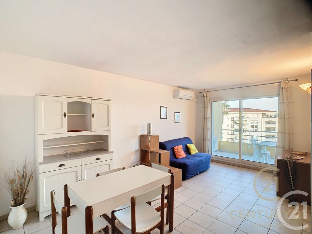 EXCLUSIVITÉ LOCATION MEUBLÉE À L'ANNÉE JUAN-LE....